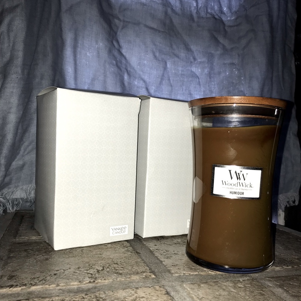 Yankee WoodWick Candle in Humidor